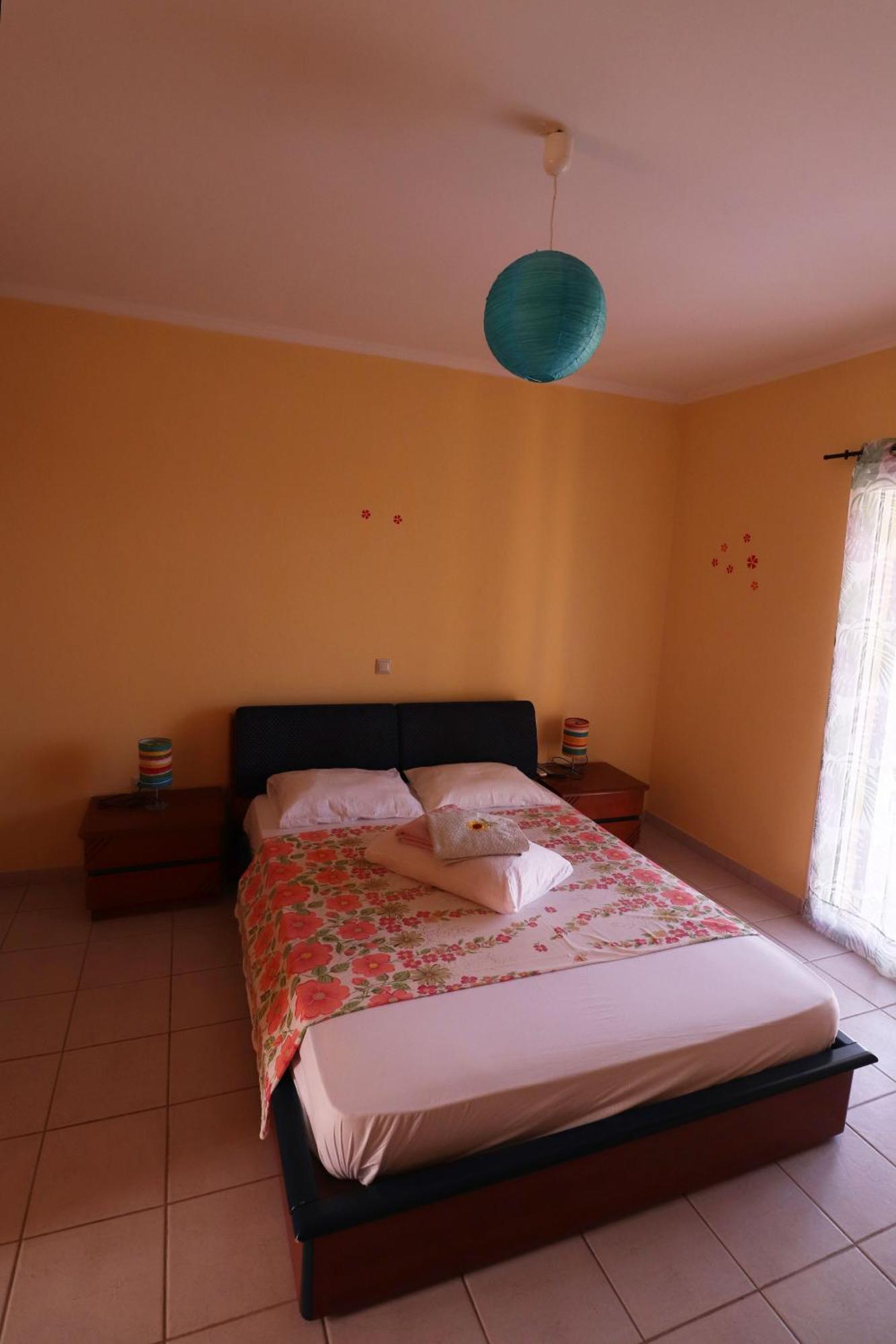 Villa Ladina ลิเกีย ภายนอก รูปภาพ