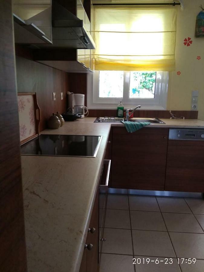 Villa Ladina ลิเกีย ภายนอก รูปภาพ