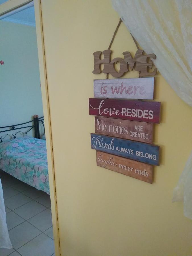 Villa Ladina ลิเกีย ภายนอก รูปภาพ