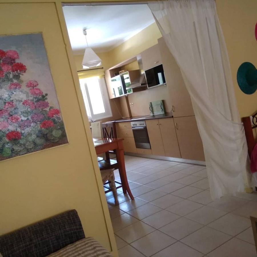 Villa Ladina ลิเกีย ภายนอก รูปภาพ